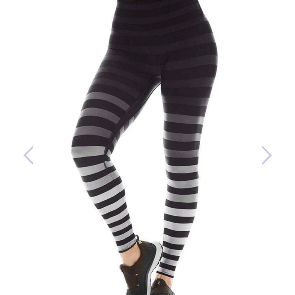 NWOT K-DEER Tights